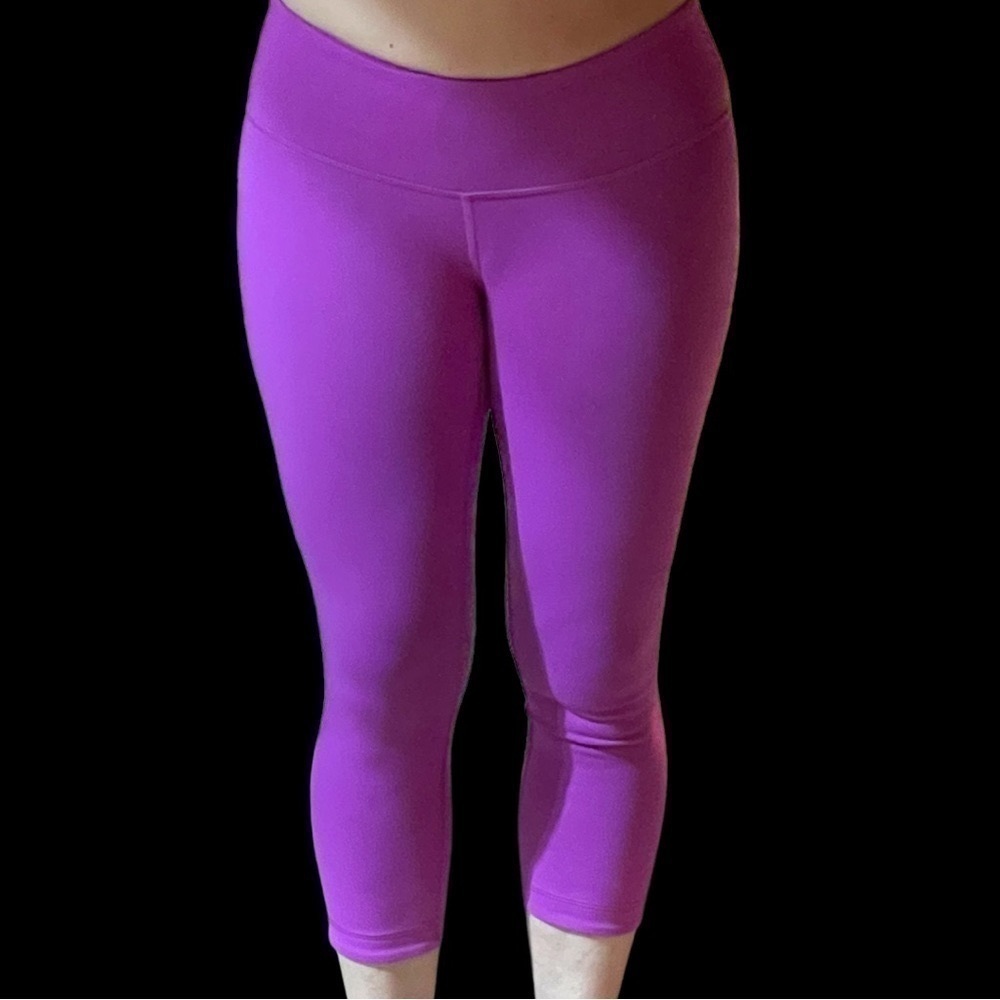 Reversible Lululemon SZ 6 crop pants‎